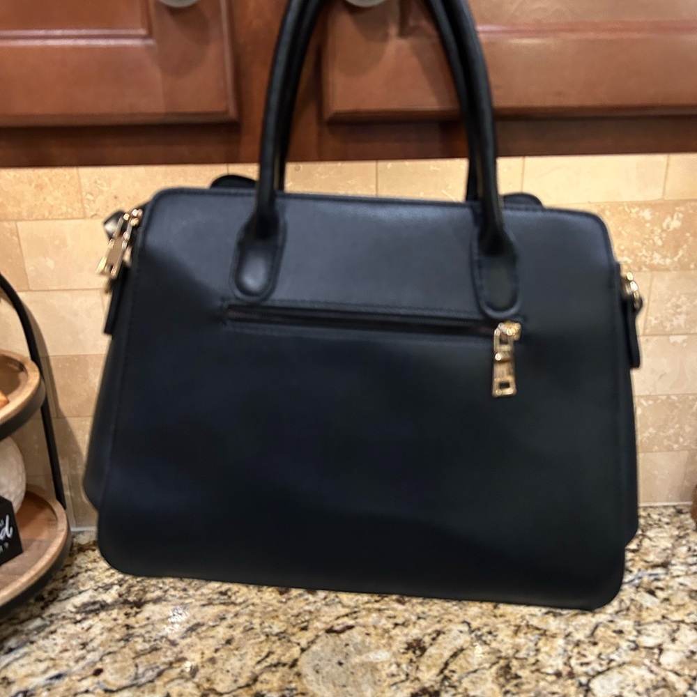 La Terre Fashion Black Satchel/ Handbag - Picture 2 of 7